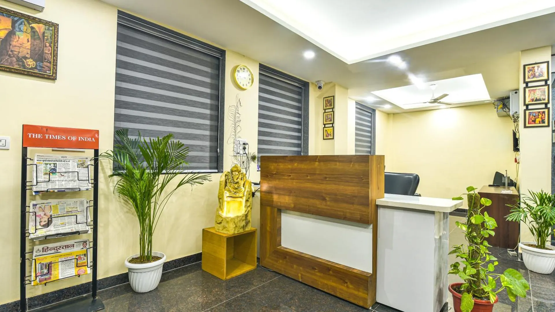 Diplomat Regency Hotel Delhi  3*, Delhi (National Capital Territory of India)